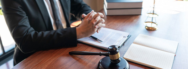 when to hire a personal injury lawyer